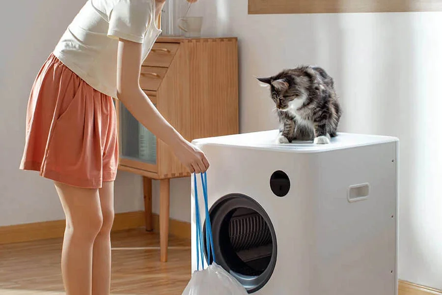 best self cleaning litter box for cats